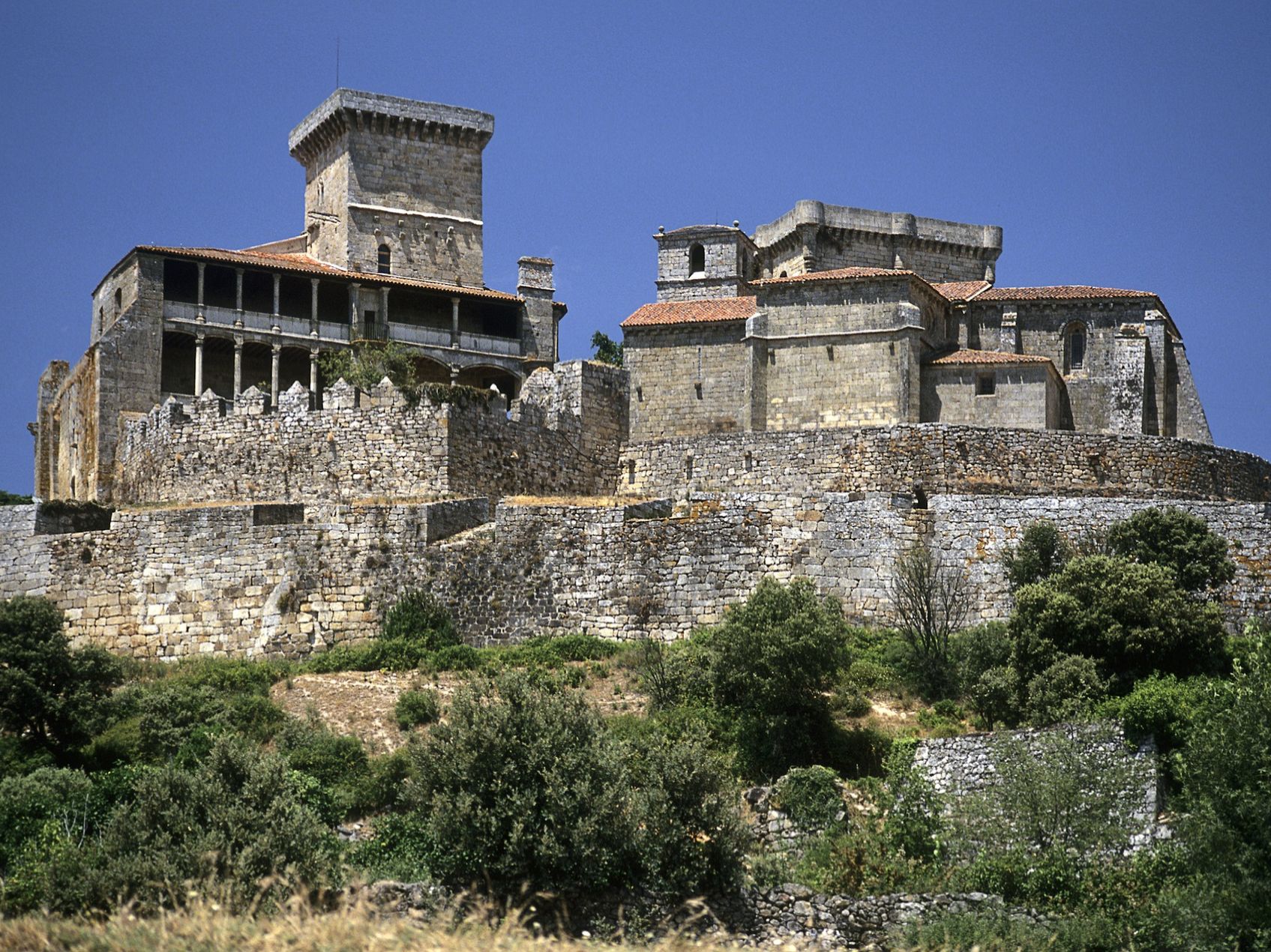 Kasteel in Monterrei - Luxe fly-drive - Paradores/Pousadarondreis Spanje & Portugal