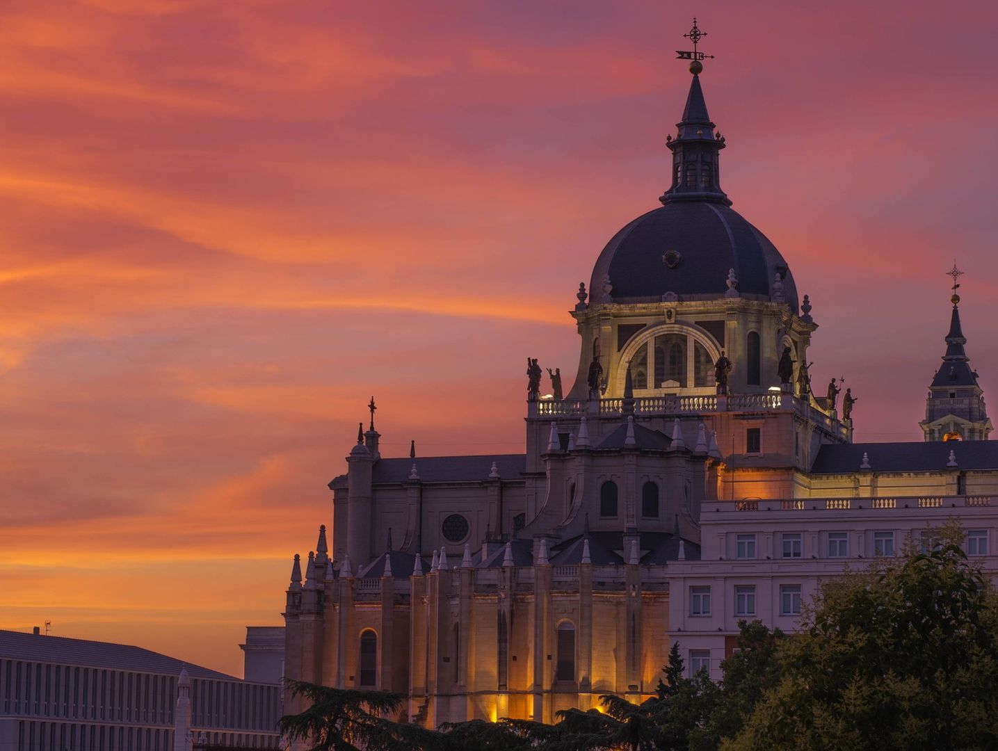 Madrid by night- Vliegtickets naar Madrid